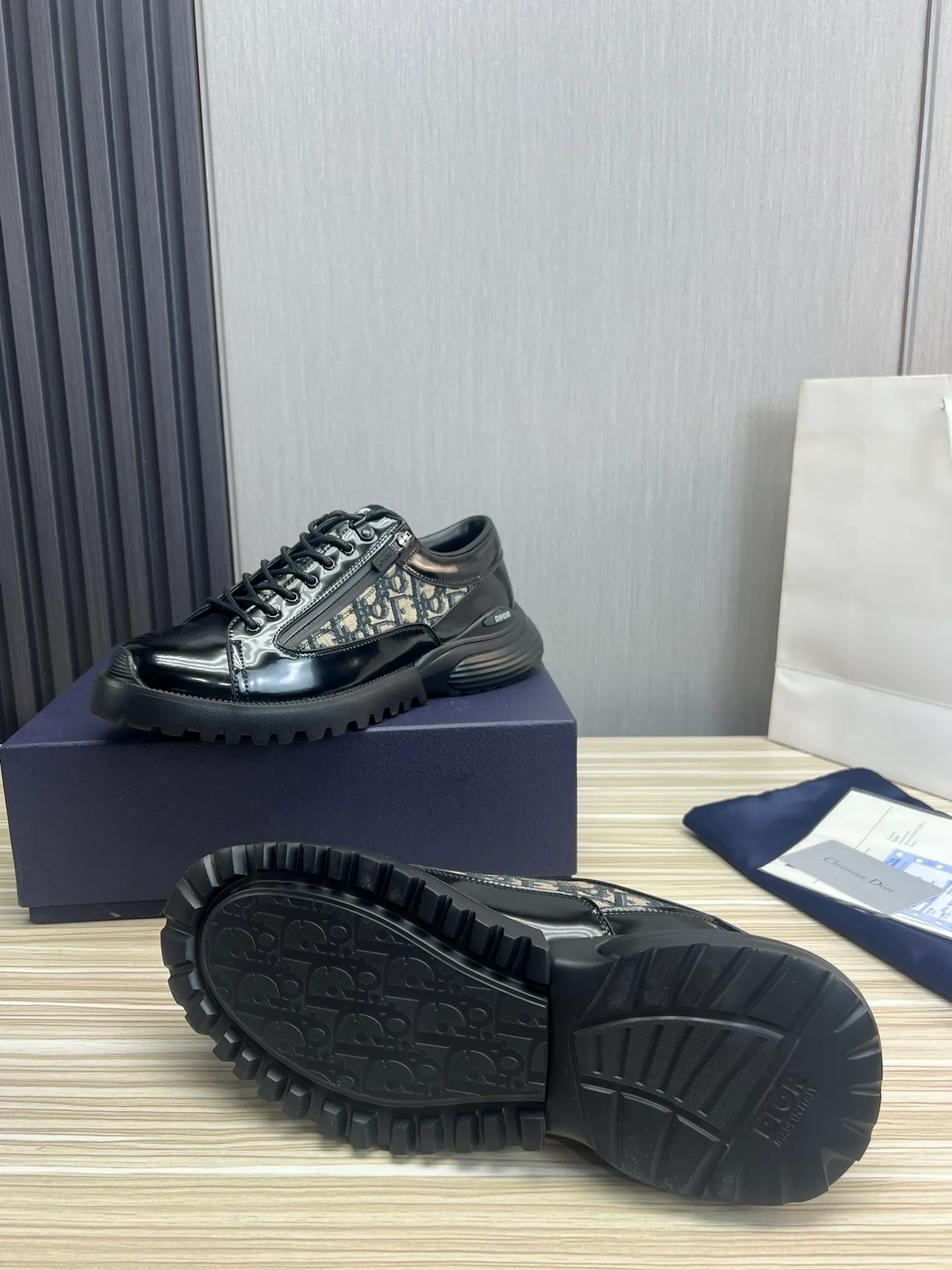 Men's men's shoes💰620💰 Dior men's business casual leather shoes👞all made of imported original brand leather, just to create a more comfortable wearing experience, upper: original cowhide stitching➕imported sheepskin lining, original non-slip and wear-resistant rubber outsole✔️36-45 (45 non-returnable)